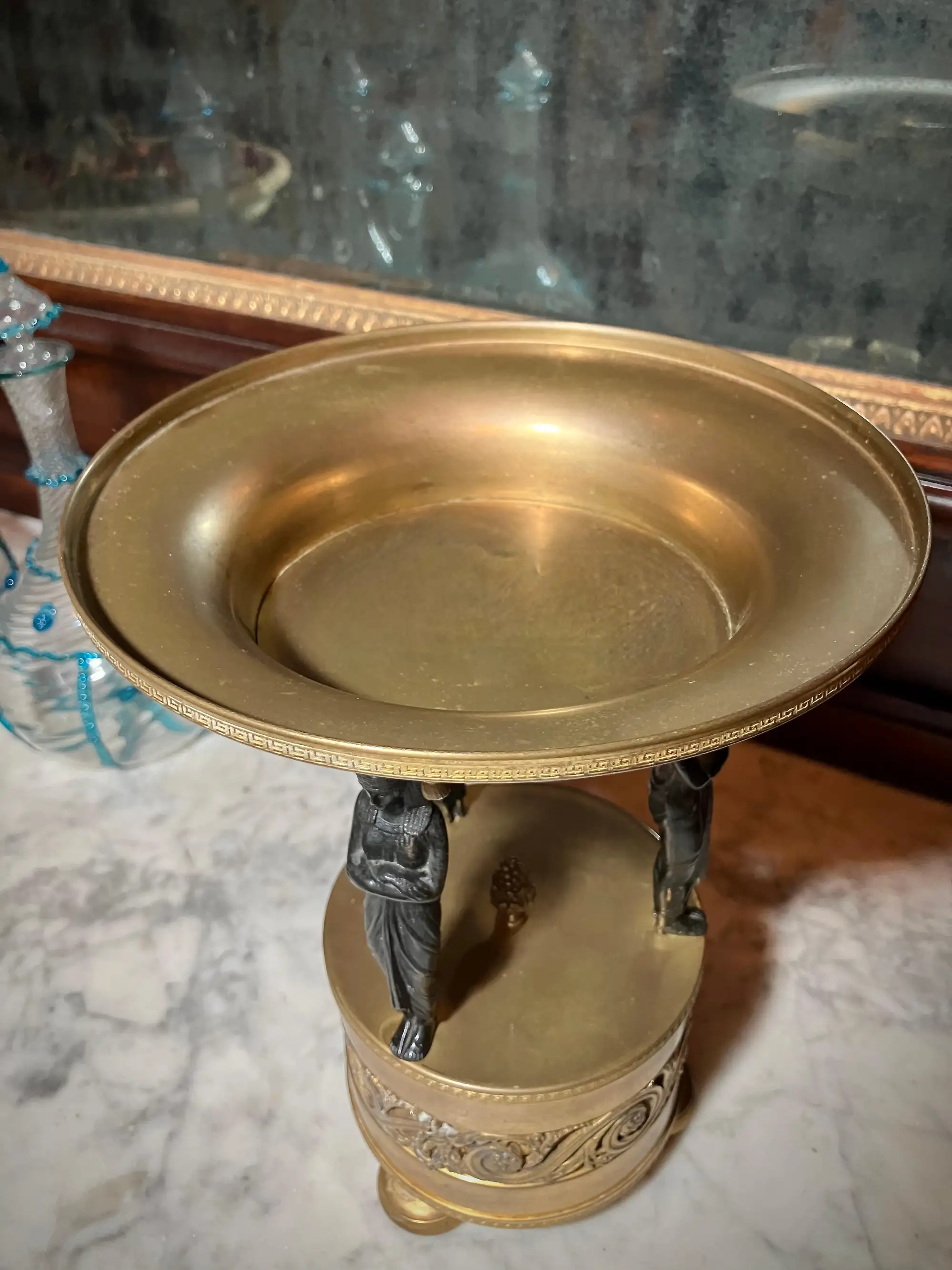 Coppia di Tazze in Bronzo e Ottone del Periodo Impero, XIX Secolo - immagine 12